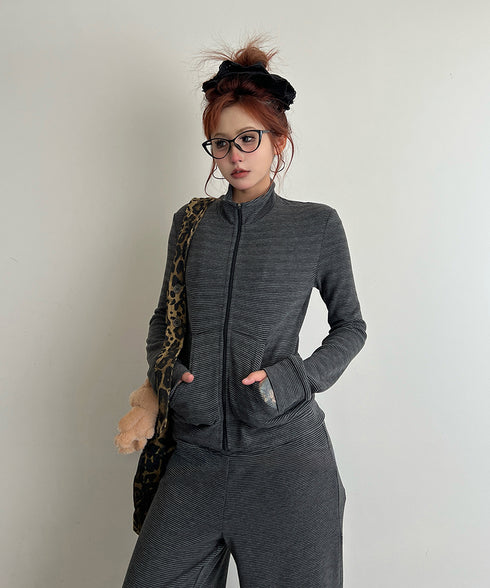 Side Line V-neck Dress